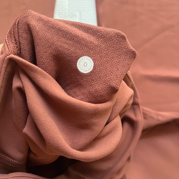 Lululemon Groove pants - Picture 7 of 7